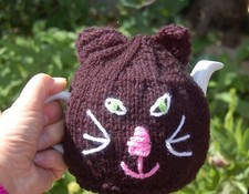 hand knitted or crochet tea cosy to fit a small one cup teapot - various designs