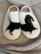 Women’s Slippers Size 5/6
