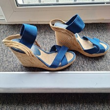 Ladies Nine West Wedges