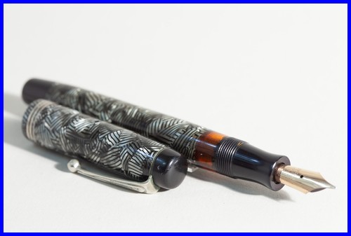 1930s parker fountain pen - 1930s,