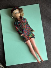 ? Vintage 1970s Tressy Doll & Outfit - ** PLEASE READ DESCRIPTION **