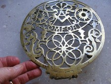 MASONIC BRASS TRIVET 'COMFORT'