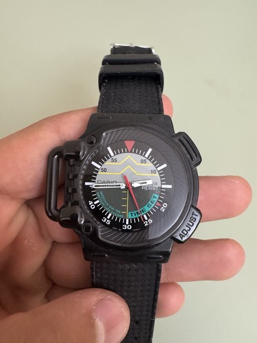 Rare casio 705 - mqn-10, ultra