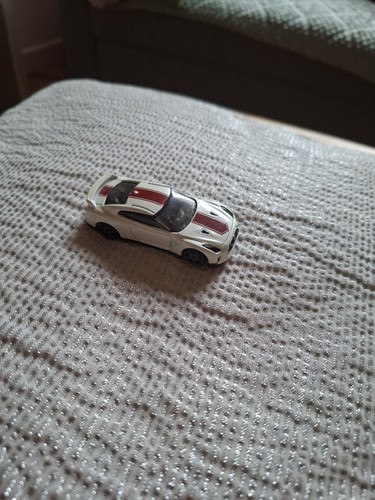 Hot wheels 2017 - nissan, gtr