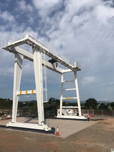 Overhead gantry crane - overhead,
