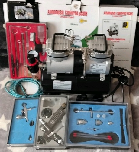 Airbrushes compressor bundle - &,