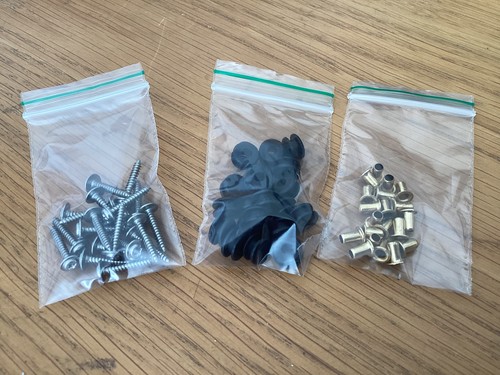 Servo mounting packs - mounting,