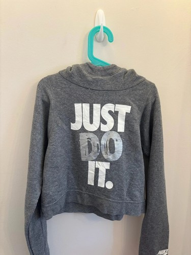 Nike cropped just - do, it"