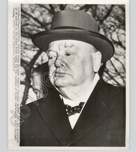 Prime minister winston - uk,