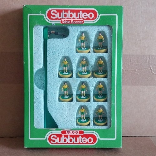 Subbuteo lightweight team set - subbuteo,