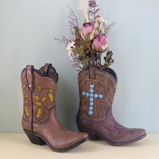 Resin Vase Arrangement Western