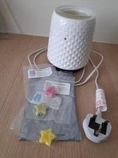 SCENTSY WAX LIGHTED BURNER--MODEL 50180-66464