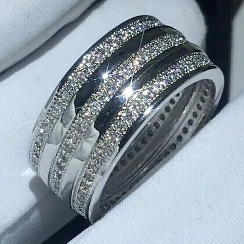 Round cut moissanite - round,