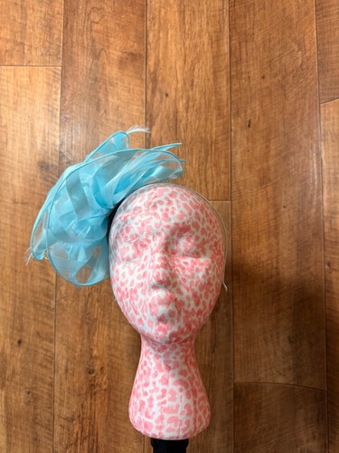 Bees millinery aqua - j,