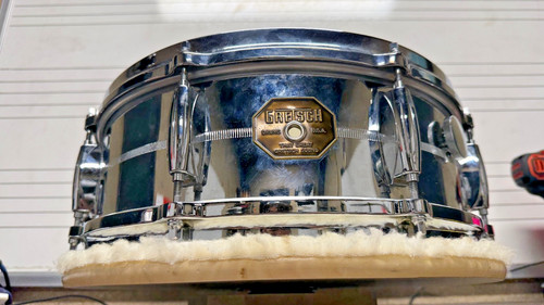 Gretsch 4160 snare - lug, ||