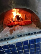 Wood fired pizza oven - ,