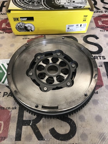 Dual mass flywheel fits - mass, for