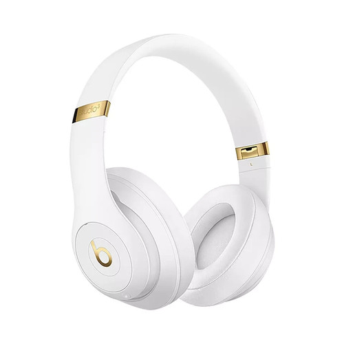 Beats dre studio3 - by,