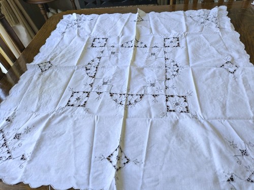 Lovely vintage off white - white, and