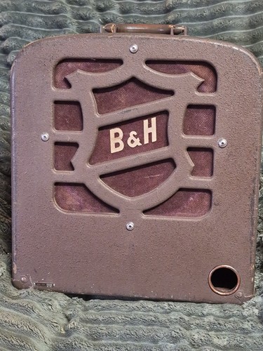 Belle howell - &,