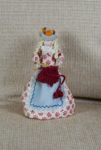 Vintage 1970s lady - vintage, knitting