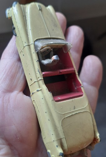 Dinky toys 131 cadillac - toys, no.131…cadillac