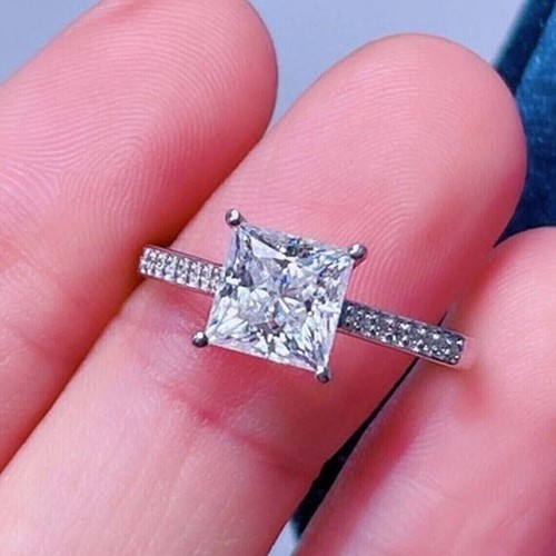 Princess cut 25ct moissanite - 2.25ct,
