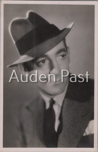 Vintage photograph 1930s man - photograph,