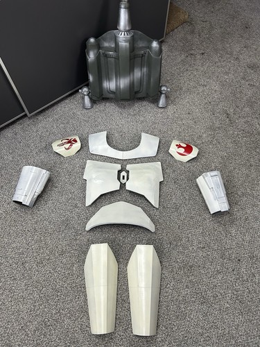 Mandalorian armour set - armour,