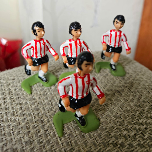 Striker football game team - ,