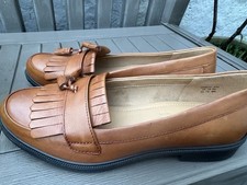 Women’s Flat Loafer Style
