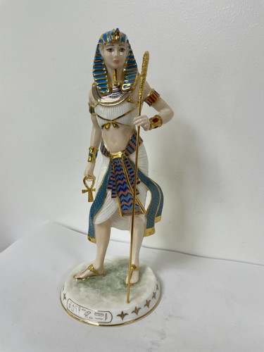 Wedgwood tutankhamun figurine - wedgwood,