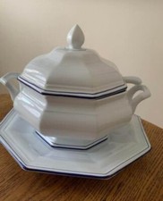 Large vintage Italian soup tureen/terrine