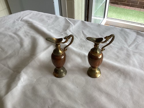 Small brass copper ewers x - ewers,