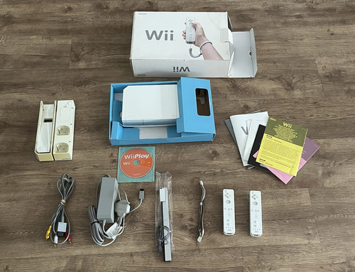 Nintendo wii white console - nintendo,