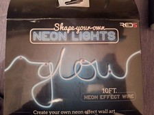 RED5 shape Your Own Neon Lights. Unused But Damaged Box