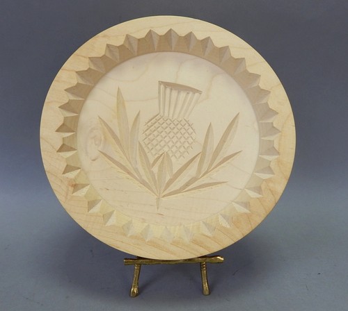 New vintage hand - 8”, carved