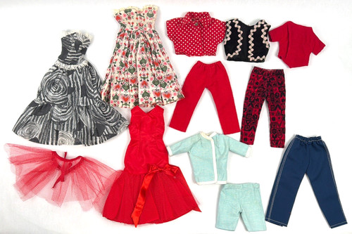 Vintage doll clothes - lot, for