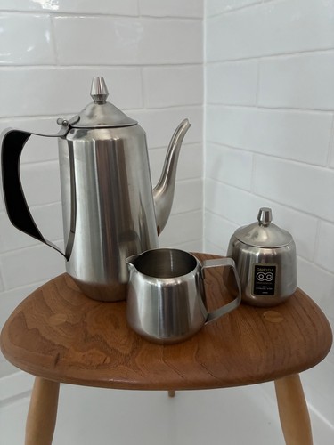 Oneida piece stainless steel - stainless,