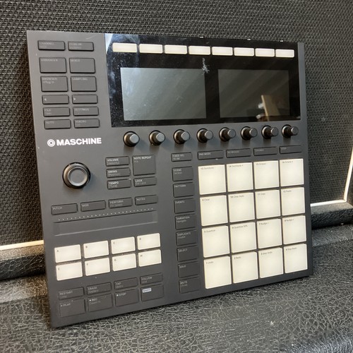 Native instruments maschine - instruments,