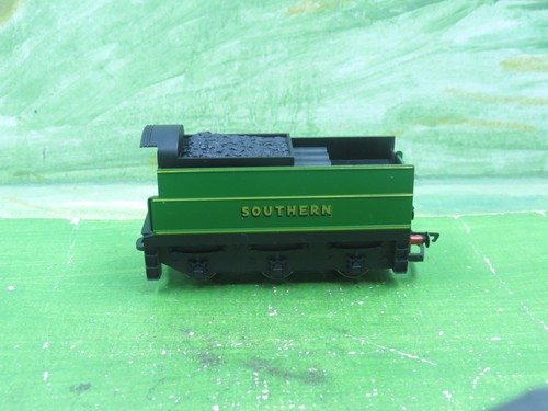 Hornby r38 battle - r38, britain