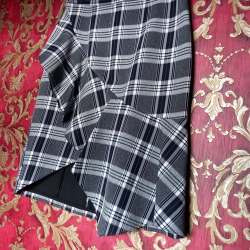 River island size scottish - size,
