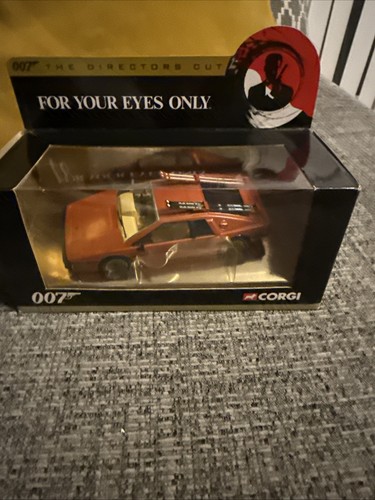 Corgi 007 directors cut - corgi,
