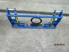 Euro 8 Bracket Loader