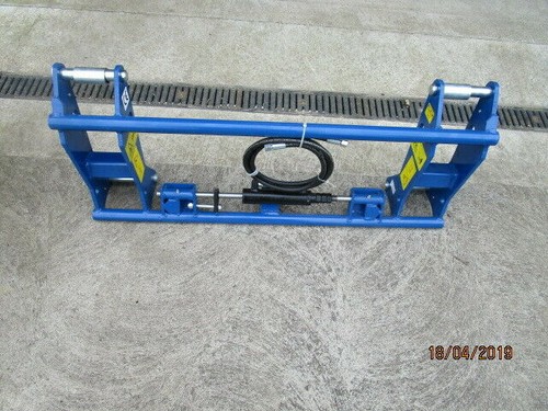 Euro bracket loader - bracket,