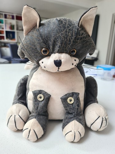 Rare wally cat dora - wally,