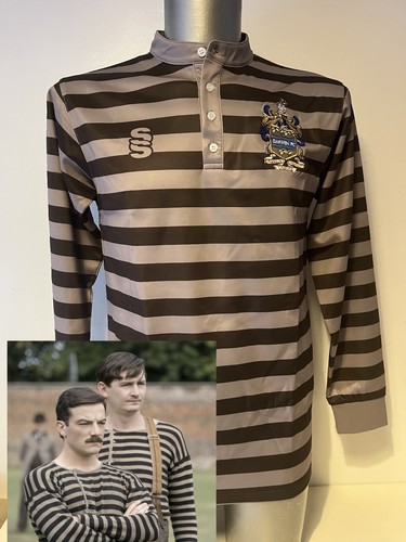 Darwen bnwt adult medium - bnwt,