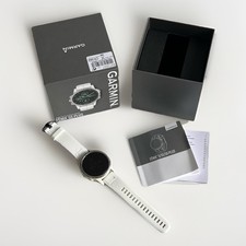 Garmin Fenix 5S Plus (010-01987-01 ) 42mm Sapphire GPS Sports Training Watch