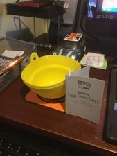 TESCO HOME YELLOW SILICONE EGG