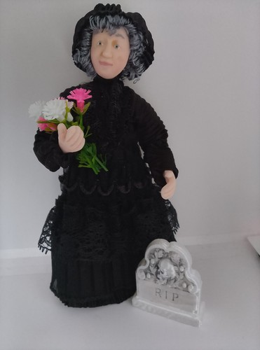 Dolls house miniature - miniature, polymer